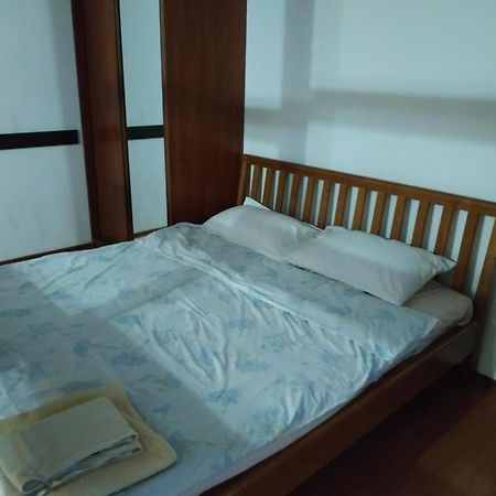 Nice Apartment Near Gulliver Kiev Ngoại thất bức ảnh