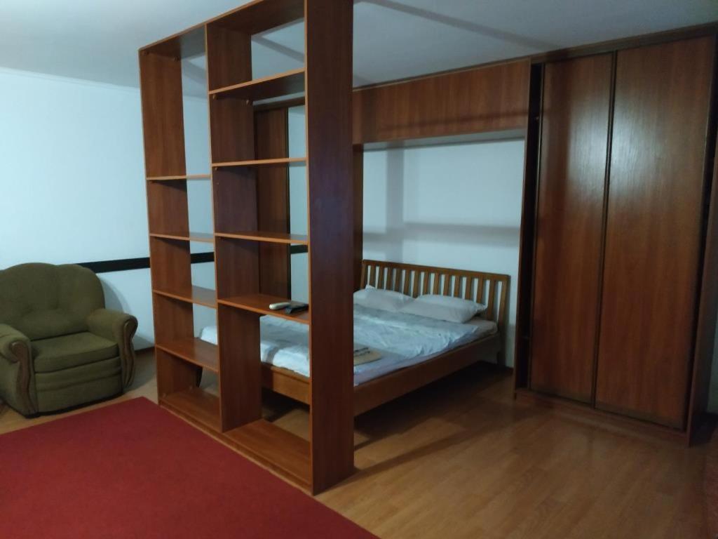 Nice Apartment Near Gulliver Kiev Ngoại thất bức ảnh